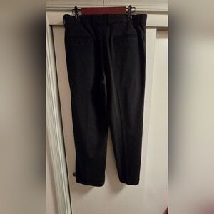 Van Heusen Men's Black Dress Pants – Classic Tailored Style